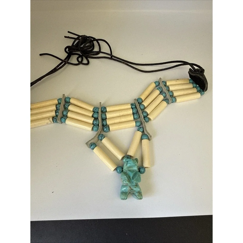 Native‎ American Turquoise Animal Bear Bird Fetish Necklace, Copper Clasp